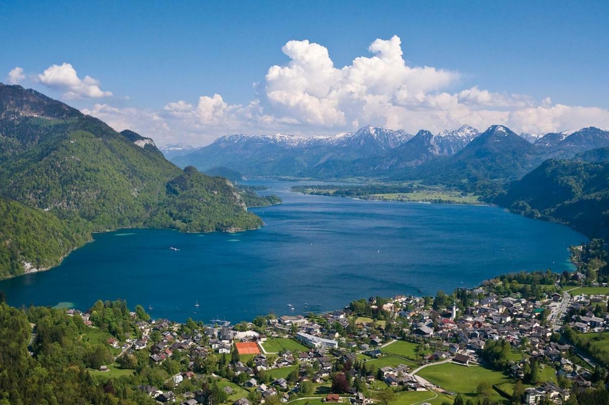 Hotel Garni Wenglhof Sankt Gilgen Esterno foto